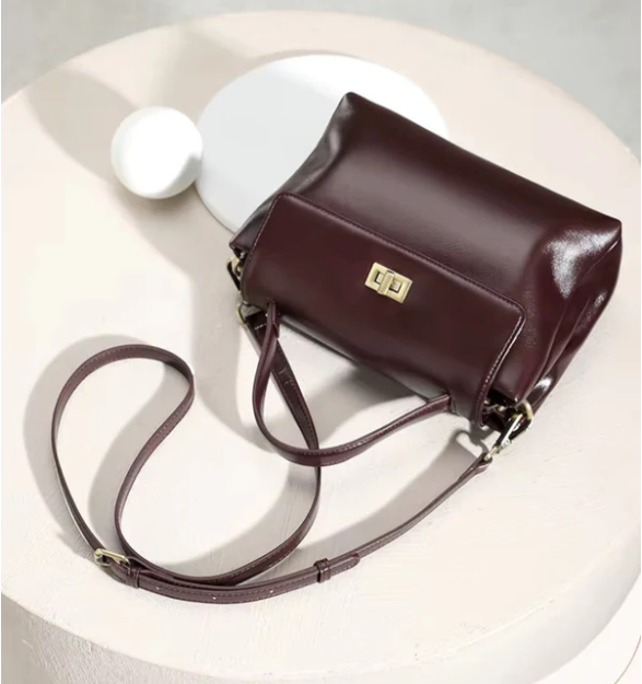 Sac Élégance - Bordeaux & Cuir Véritable