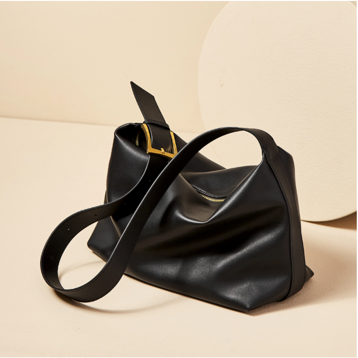 Sac Demi-Lune – Cuir Végan Souple