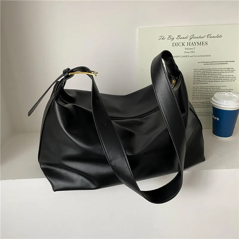 Sac Demi-Lune – Cuir Végan Souple